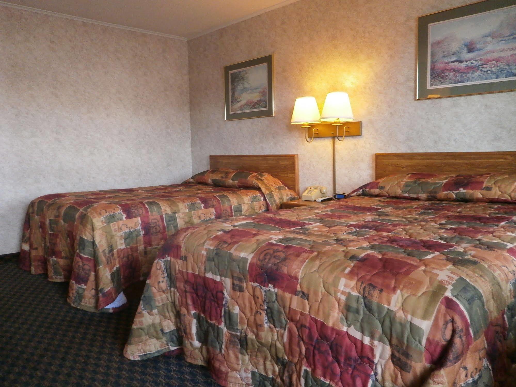 Richmond Inn And Suites Zewnętrze zdjęcie
