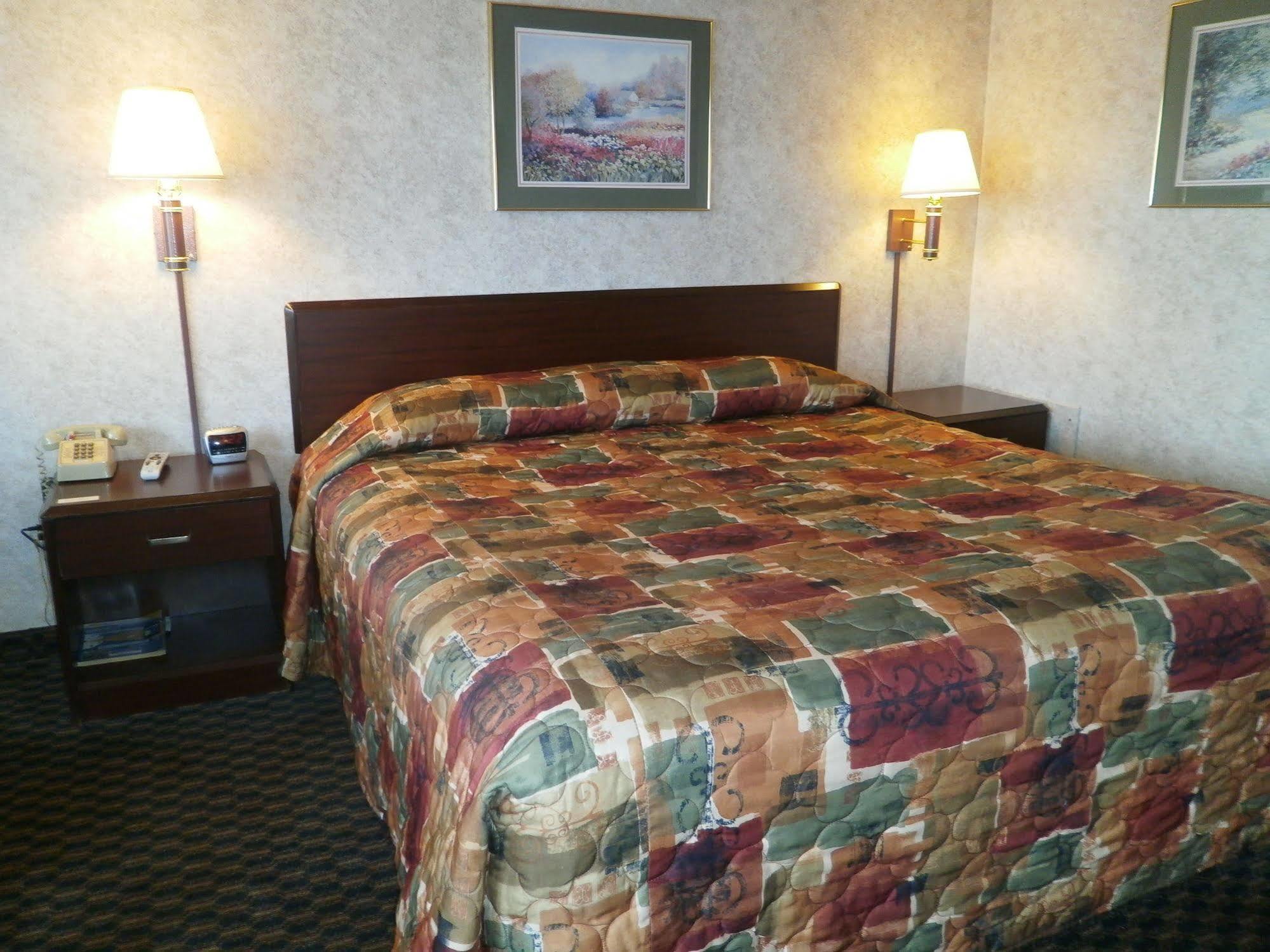 Richmond Inn And Suites Zewnętrze zdjęcie