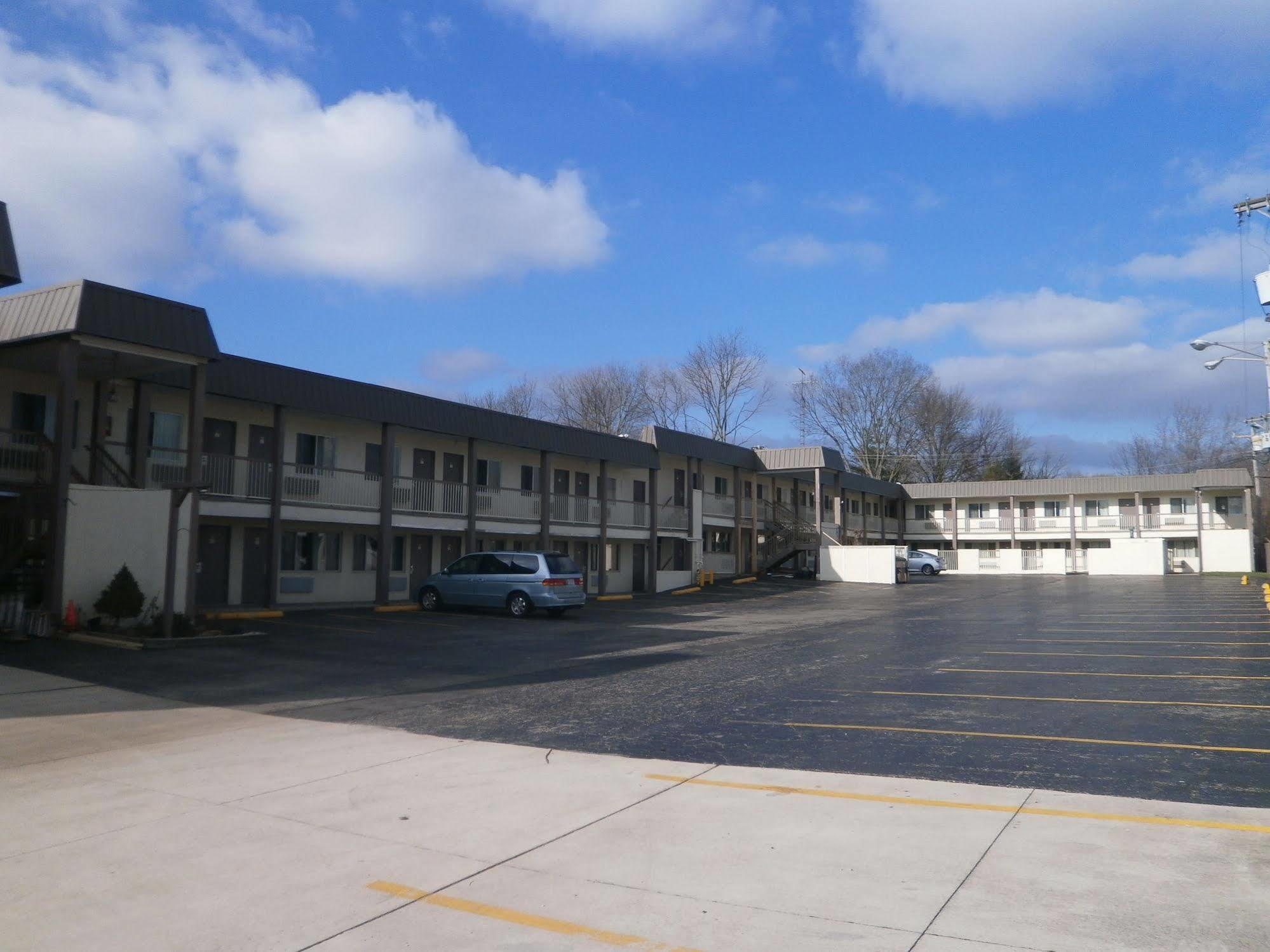 Richmond Inn And Suites Zewnętrze zdjęcie